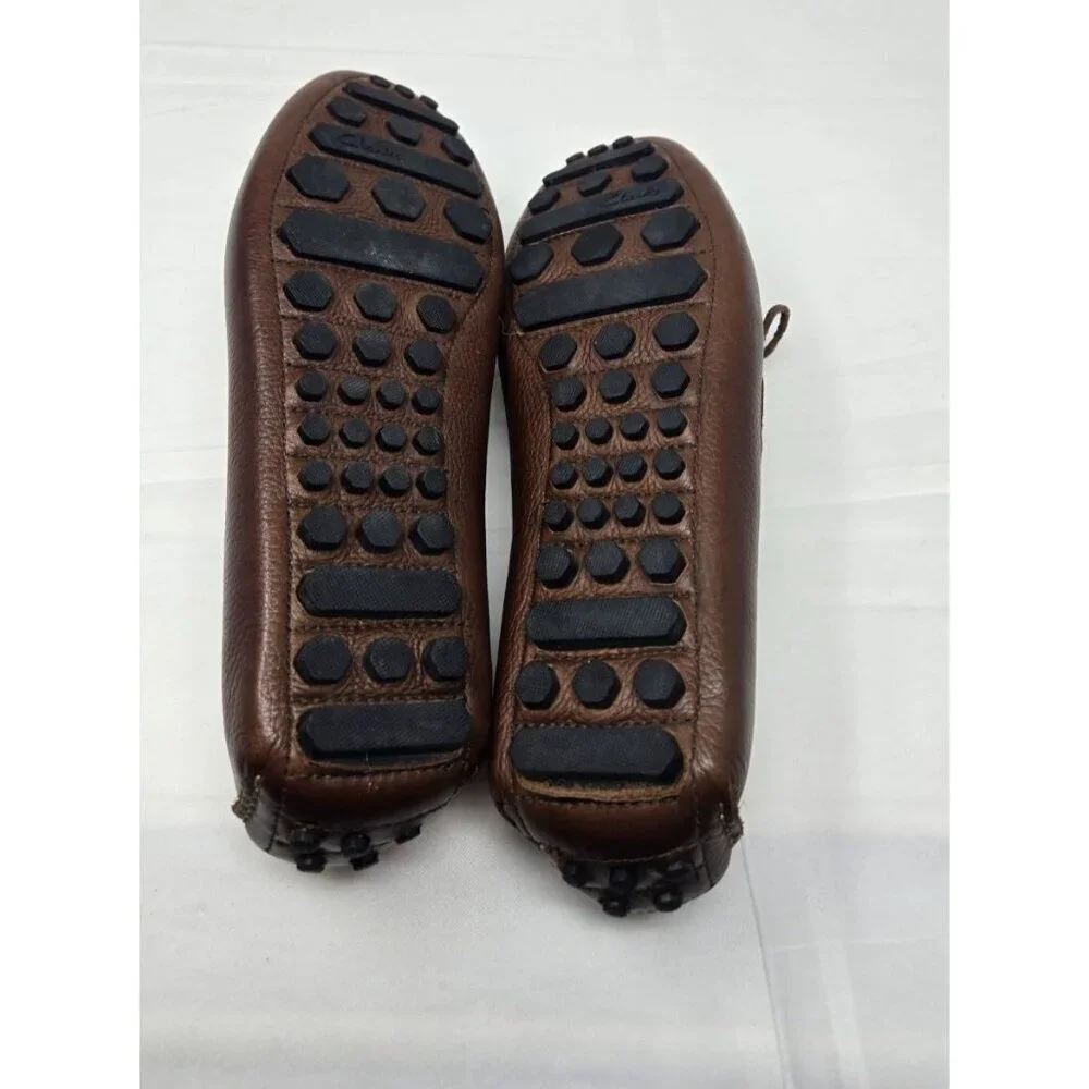 Clarks men's brown Leather Slip On Loafer Mocs Driver Shoes size 8